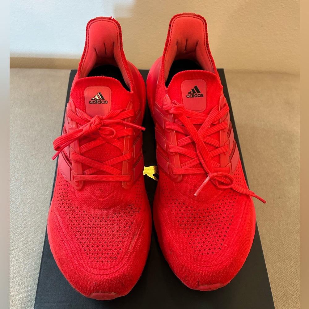 Adidas Men’s Ultraboost size 9.5